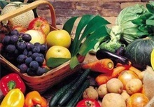 食用农产品价格持续下行，生产资料价格稳中有升